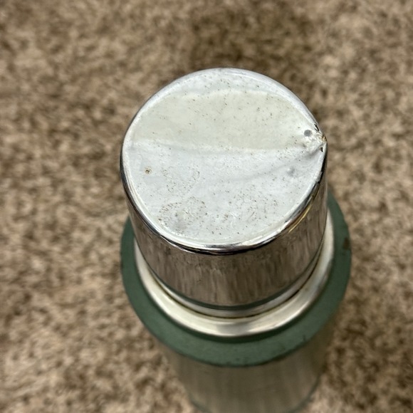 Vintage Aladdin Stanley Thermos #A-944B,‎ Quart, Stainless Steel and Green, MINT - Picture 5 of 6